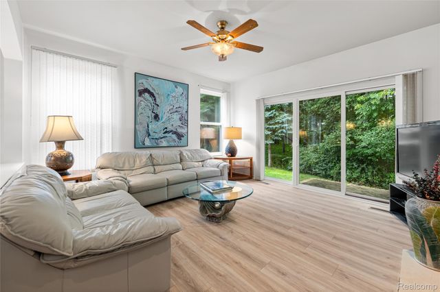 3510 Riverside Drive, Auburn Hills, MI 48326
