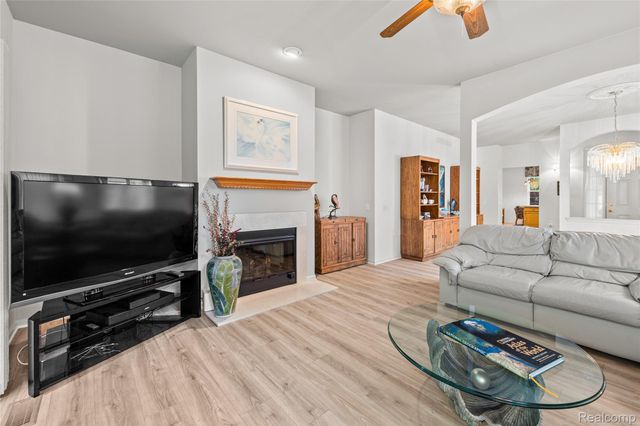 3510 Riverside Drive, Auburn Hills, MI 48326