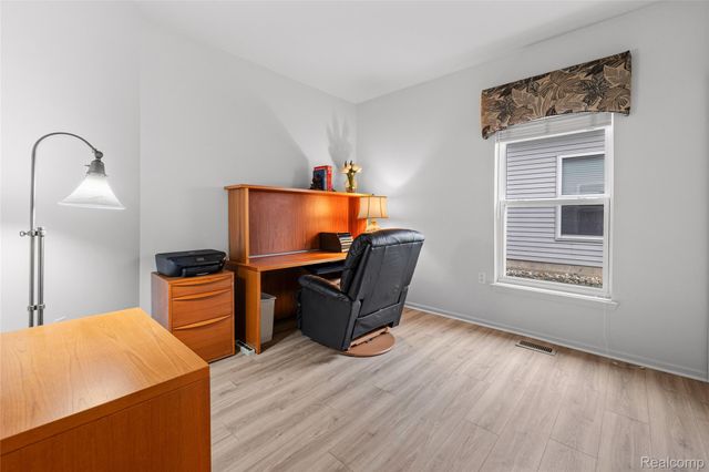 3510 Riverside Drive, Auburn Hills, MI 48326