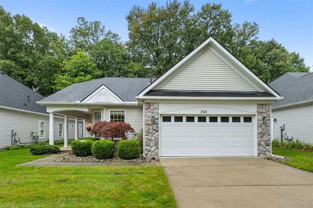 3510 Riverside Drive, Auburn Hills, MI 48326