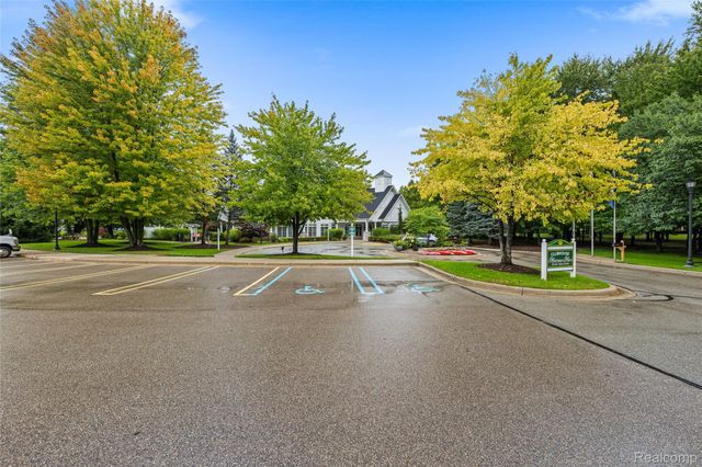 3510 Riverside Drive, Auburn Hills, MI 48326