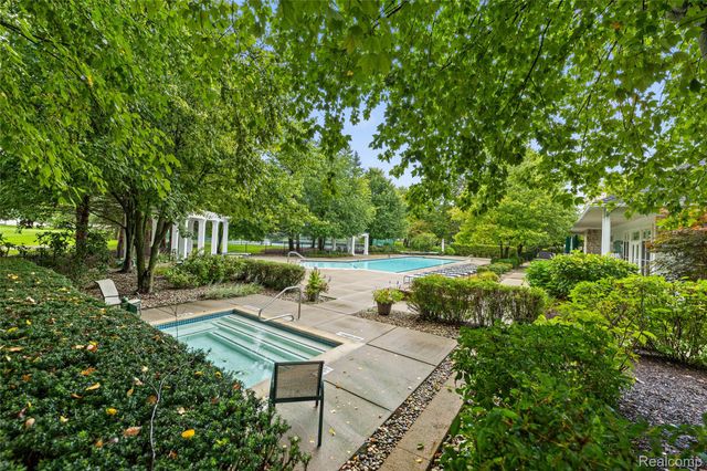 3510 Riverside Drive, Auburn Hills, MI 48326