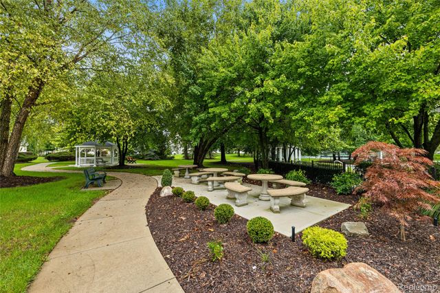 3510 Riverside Drive, Auburn Hills, MI 48326