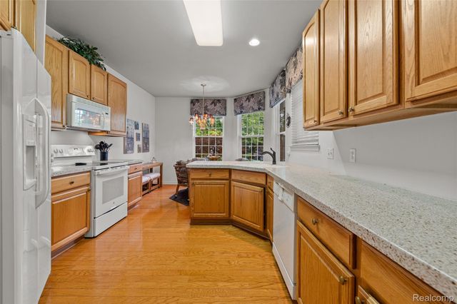 3510 Riverside Drive, Auburn Hills, MI 48326