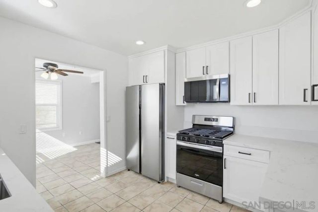 4451 Mentone St., San Diego, CA 92107