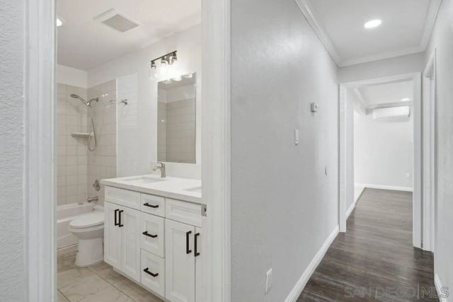 4451 Mentone St., San Diego, CA 92107