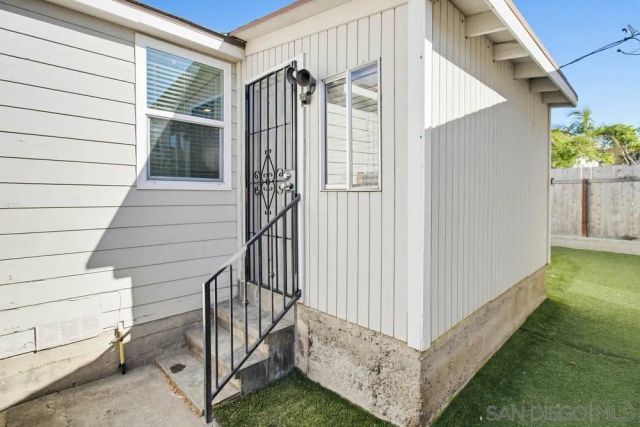 4451 Mentone St., San Diego, CA 92107