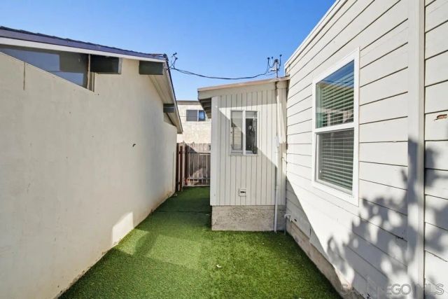 4451 Mentone St., San Diego, CA 92107