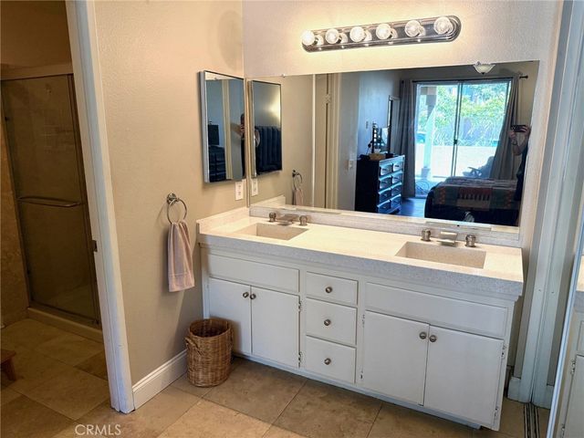 19431 Rue De Valore 14A, Lake Forest, CA 92610