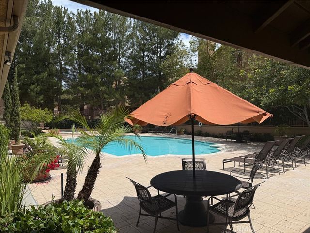 19431 Rue De Valore 14A, Lake Forest, CA 92610