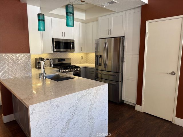 19431 Rue De Valore 14A, Lake Forest, CA 92610