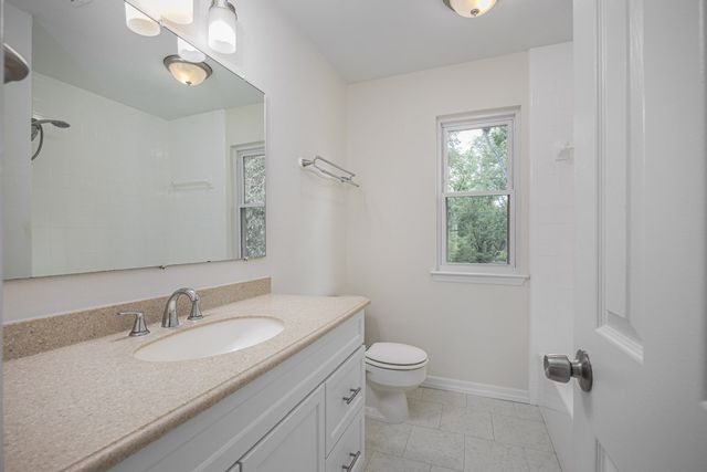 4972 Alexis Dr, Antioch, TN 37013