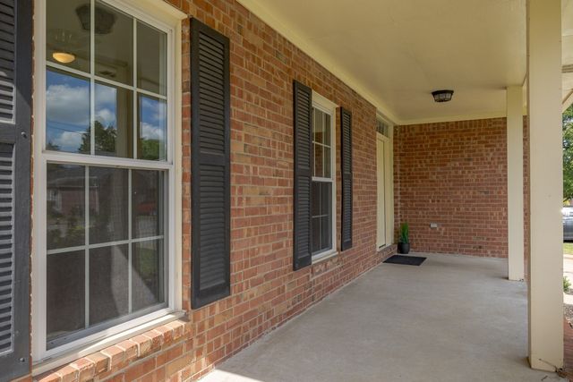 4972 Alexis Dr, Antioch, TN 37013