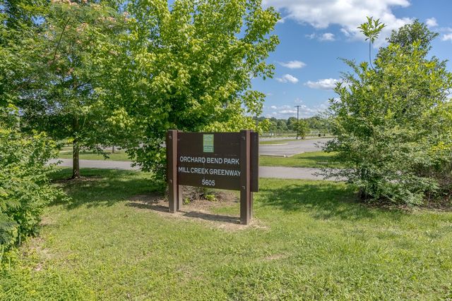 4972 Alexis Dr, Antioch, TN 37013