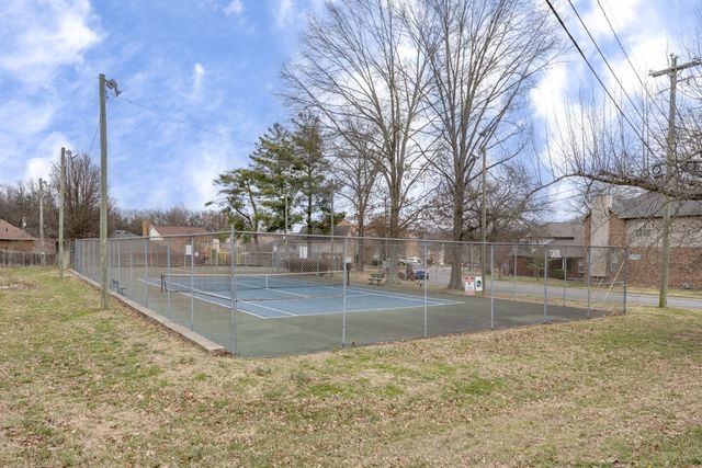 4972 Alexis Dr, Antioch, TN 37013