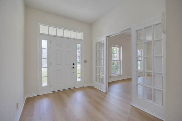 4972 Alexis Dr, Antioch, TN 37013