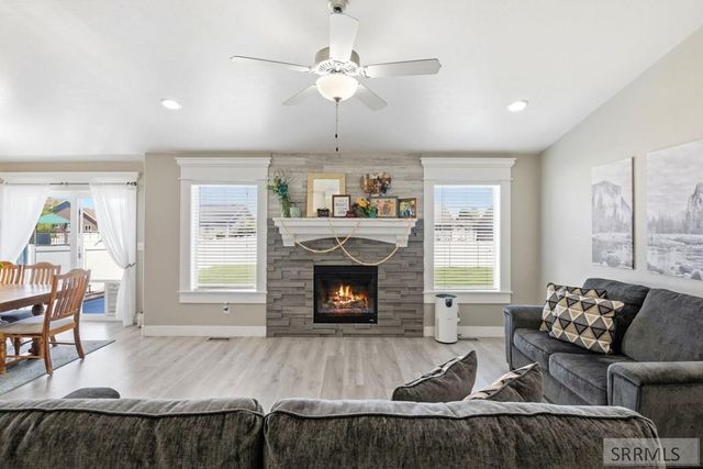 2784 N Sable Chase Road, Idaho Falls, ID 83401