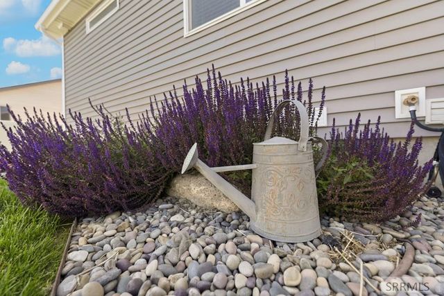 2784 N Sable Chase Road, Idaho Falls, ID 83401