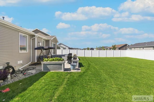 2784 N Sable Chase Road, Idaho Falls, ID 83401