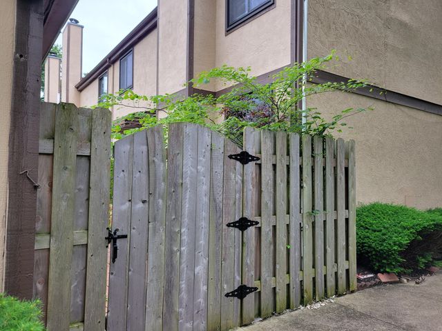 6353 Lennon Court, A, Columbus, OH 43213