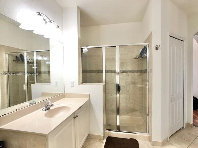 8698 NW 109th Ct 8698, Doral, FL 33178