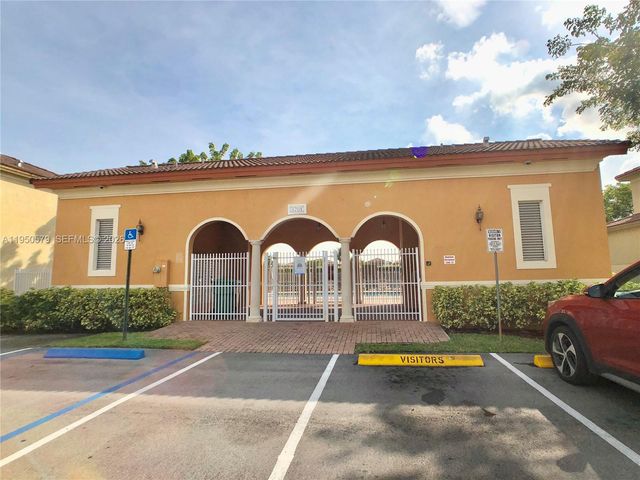 8698 NW 109th Ct 8698, Doral, FL 33178