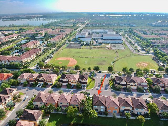 8698 NW 109th Ct 8698, Doral, FL 33178