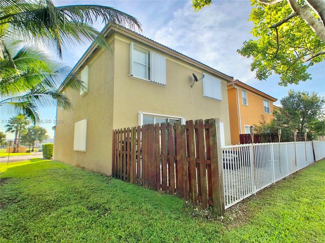 8698 NW 109th Ct 8698, Doral, FL 33178