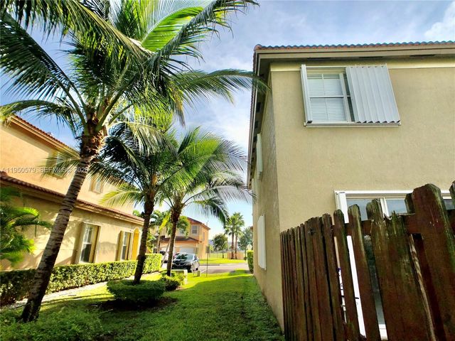8698 NW 109th Ct 8698, Doral, FL 33178