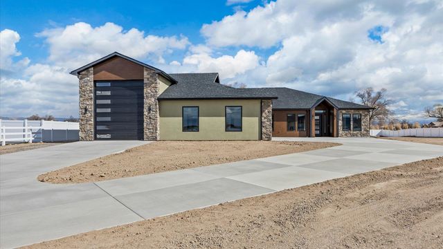 1934 Sean Court, Fruita, CO 81521