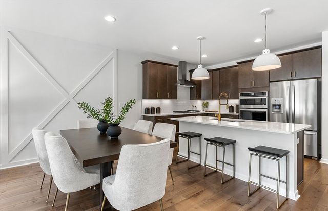 8 Weathervane Drive 19, Walpole, MA 02081