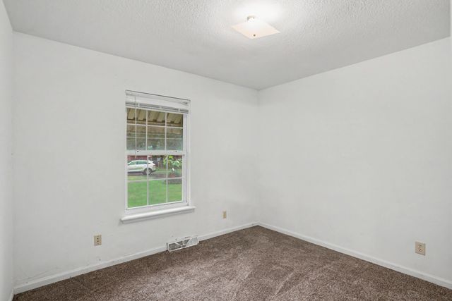 114 OAK ST, Columbia, MO 65203