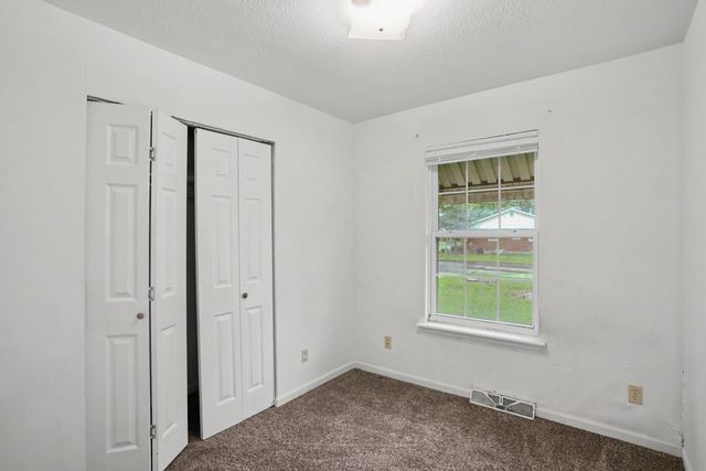 114 OAK ST, Columbia, MO 65203