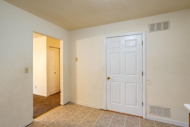 114 OAK ST, Columbia, MO 65203