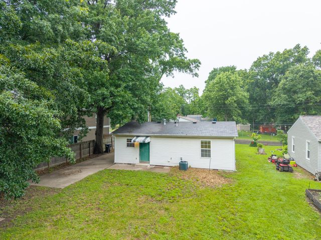 114 OAK ST, Columbia, MO 65203