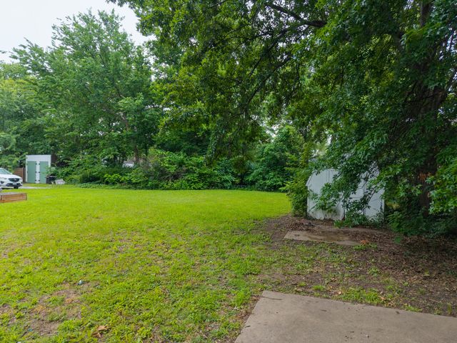 114 OAK ST, Columbia, MO 65203