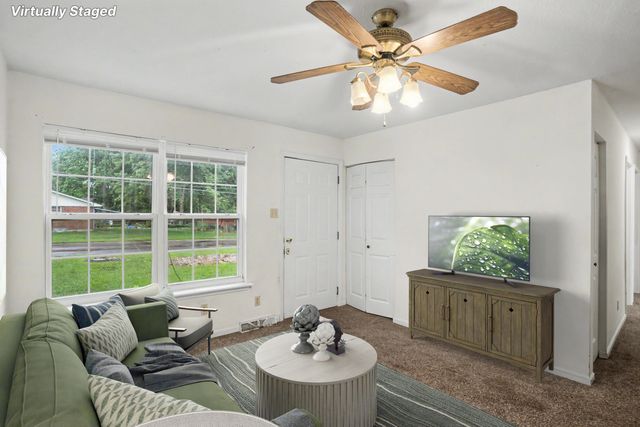 114 OAK ST, Columbia, MO 65203