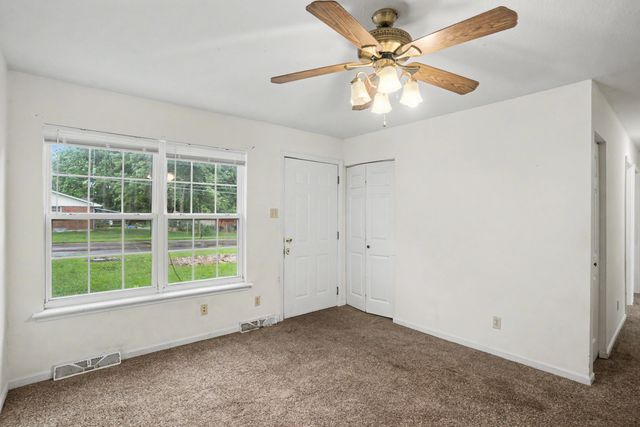 114 OAK ST, Columbia, MO 65203