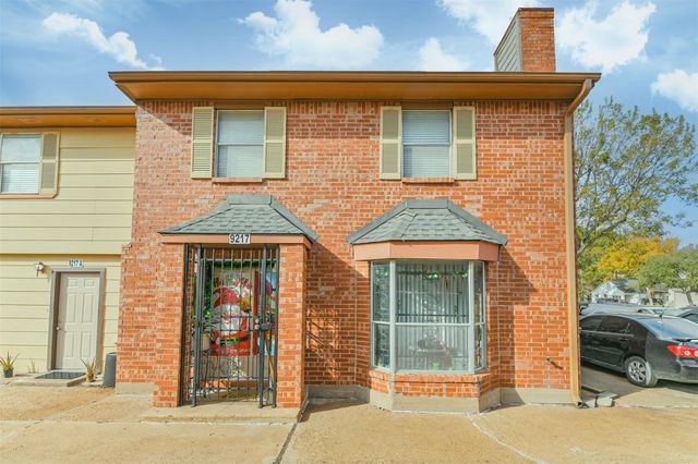 9217 Carousel Lane, Houston, TX 77080