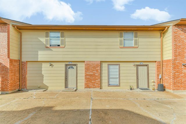 9217 Carousel Lane, Houston, TX 77080