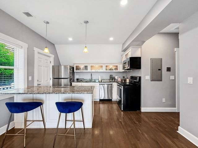 468 Salem St, Malden, MA 02148