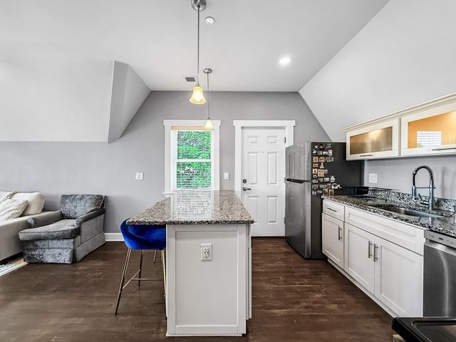 468 Salem St, Malden, MA 02148