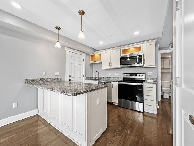 468 Salem St, Malden, MA 02148