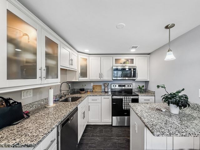 468 Salem St, Malden, MA 02148