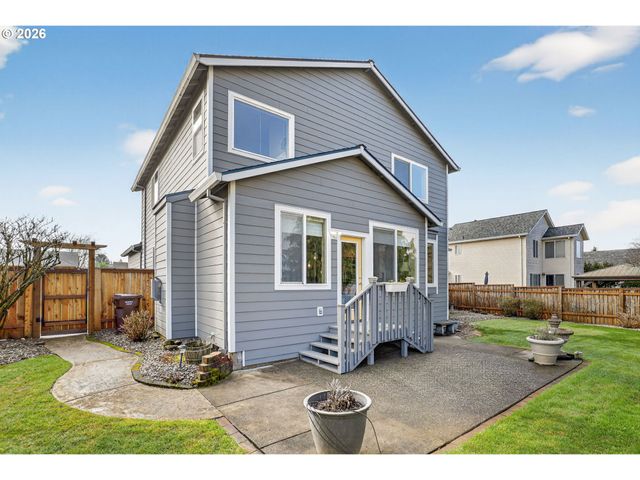 14445 CAMBRIA Ter, Oregon City, OR 97045