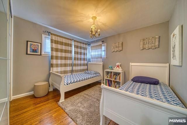 66 Short Place, Cresskill, NJ 07626