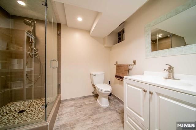 66 Short Place, Cresskill, NJ 07626