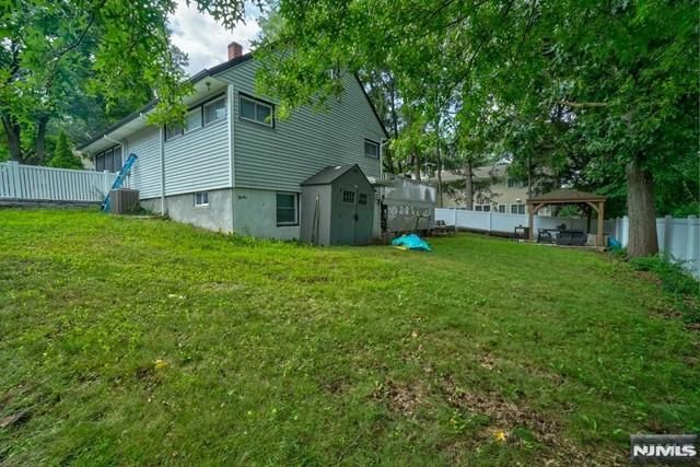 66 Short Place, Cresskill, NJ 07626