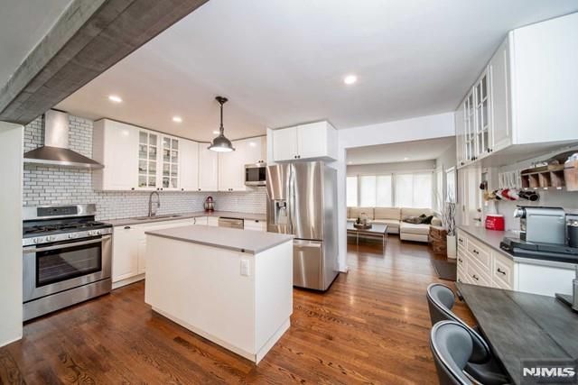 66 Short Place, Cresskill, NJ 07626