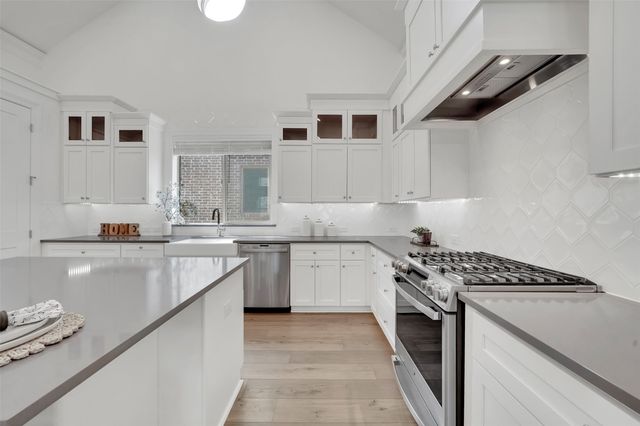 4729 Brockwell Drive, Carrollton, TX 75010